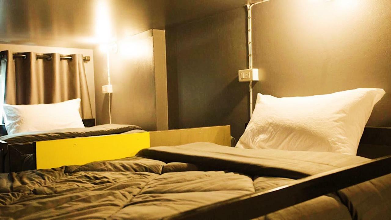 Stamp Hostel (Adults Only) Ban Yang  Eksteriør bilde